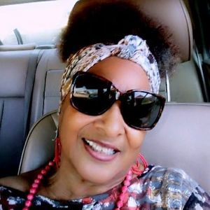 Meet your Posher, Yvonne